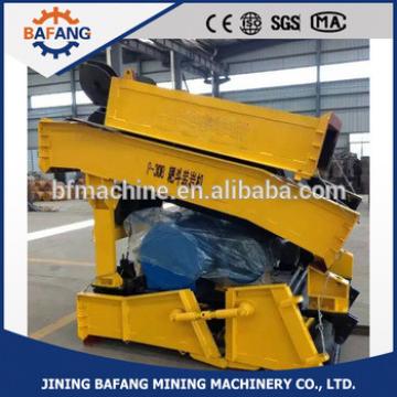 Scraper loader with skip hoist for incline drivage scraper loading machine