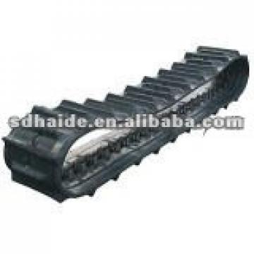 Rubber track for PC30