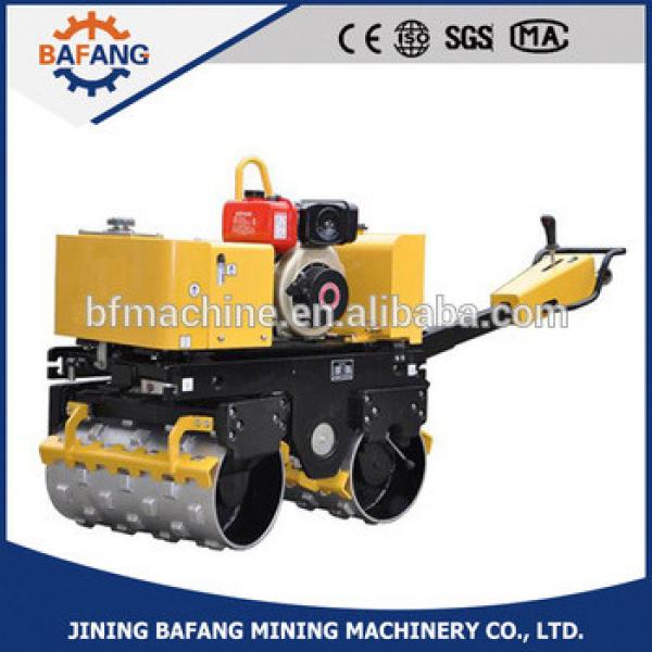 Gasoline engine double drum manual vibratory road roller #1 image